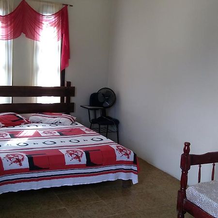 Hostel Balneario Copacabana Caraguatatuba Zewnętrze zdjęcie
